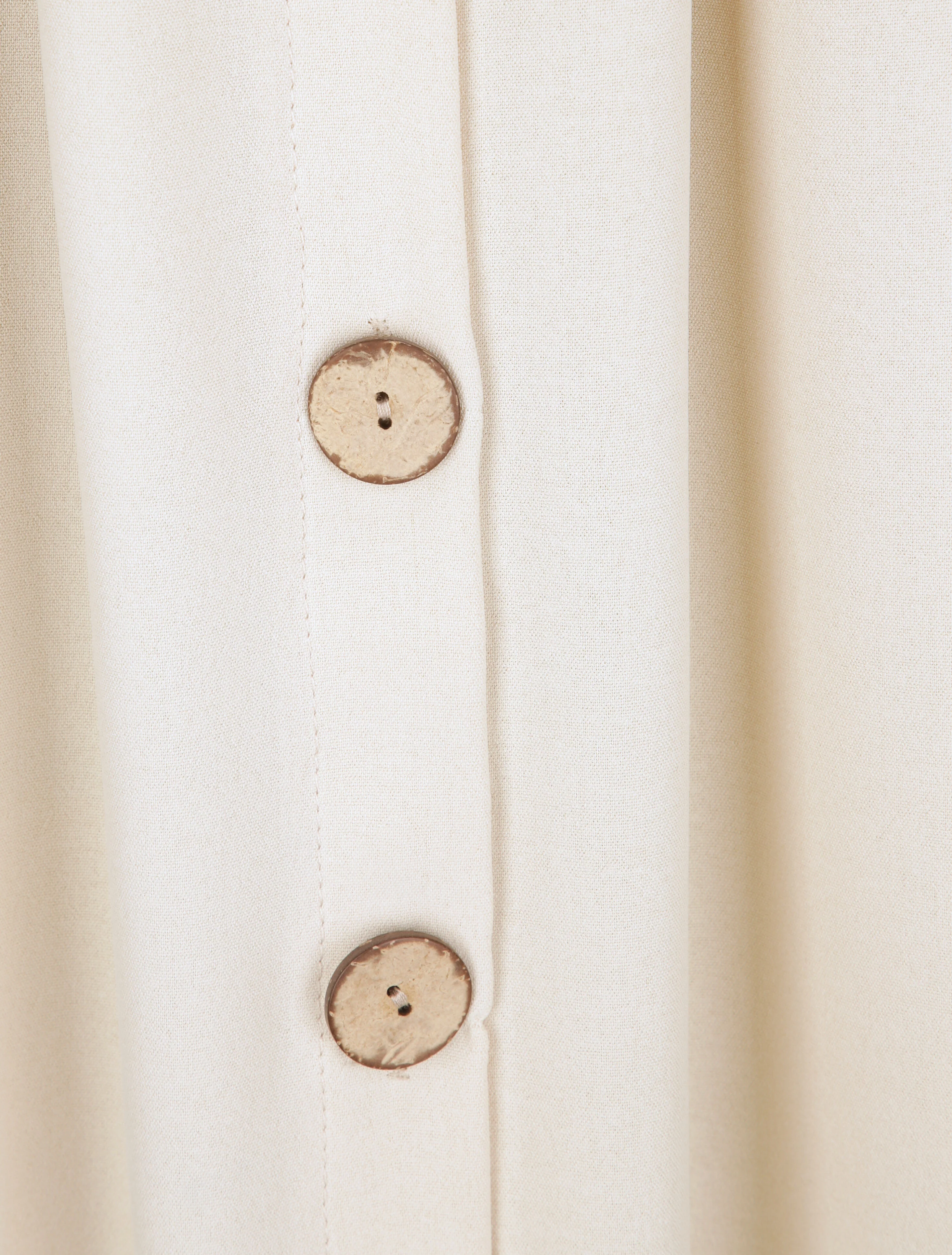 Robe longue à boutons stylisés - Beige - Image 3