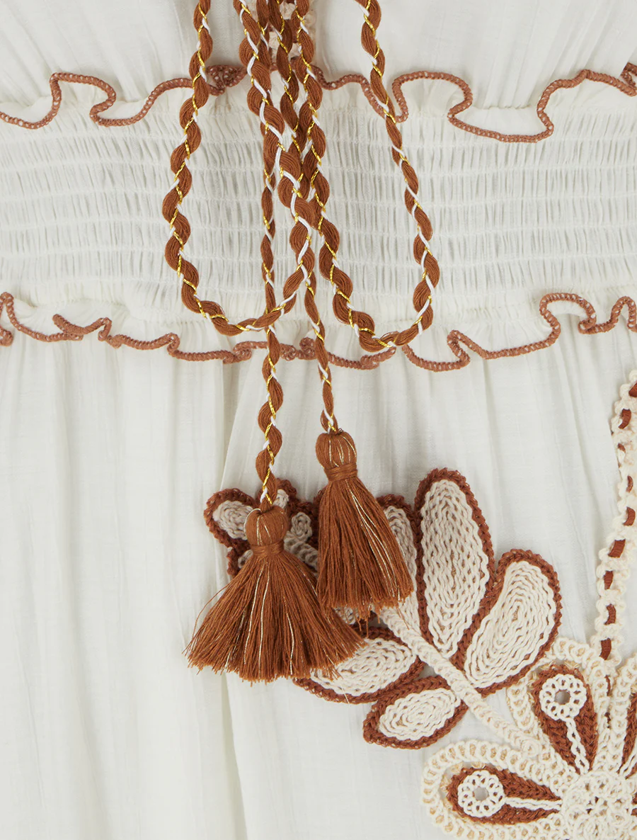 Robe longue à fines bretelles et broderie florale - Blanc - Image 3