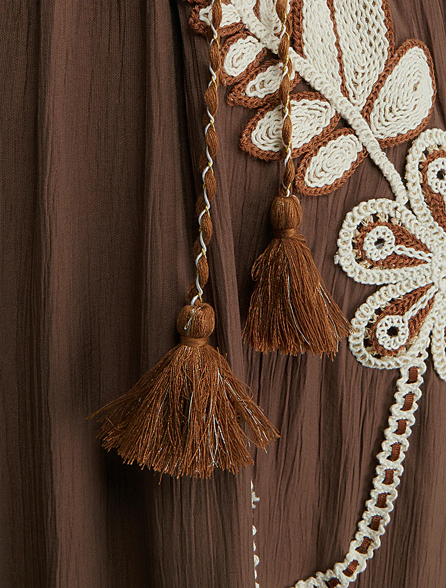 Robe longue à fines bretelles et broderie florale - Marron - Image 3