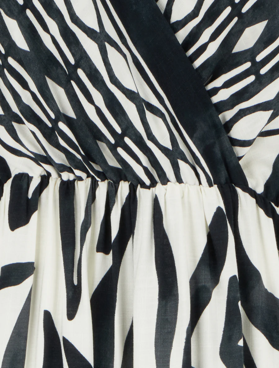 Robe longue élastiquée à imprimé fantaisie - Noir - Image 3