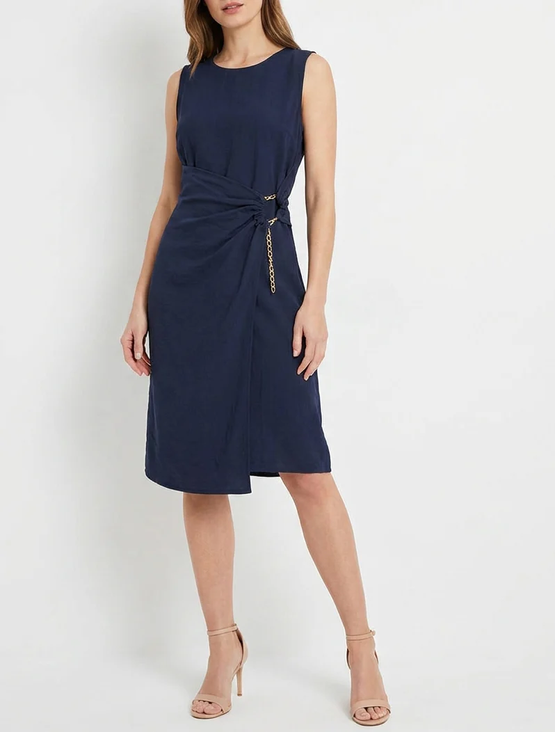 Robe longue unie à chaînette - Marine - Image 4