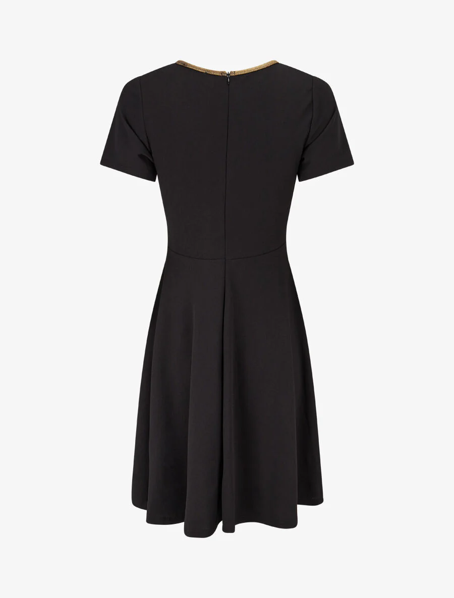Robe patineuse à taille soulignée - Noir - Image 2