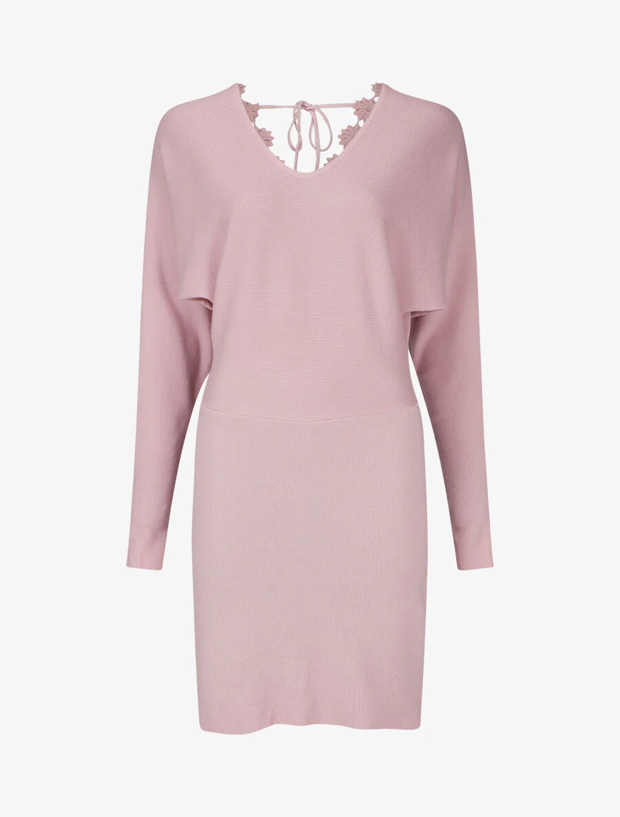 Robe pull mi-longue à broderies au dos - Rose