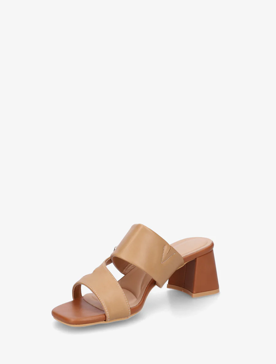 Sandales unies à bride asymétrique - Camel clair - Image 3