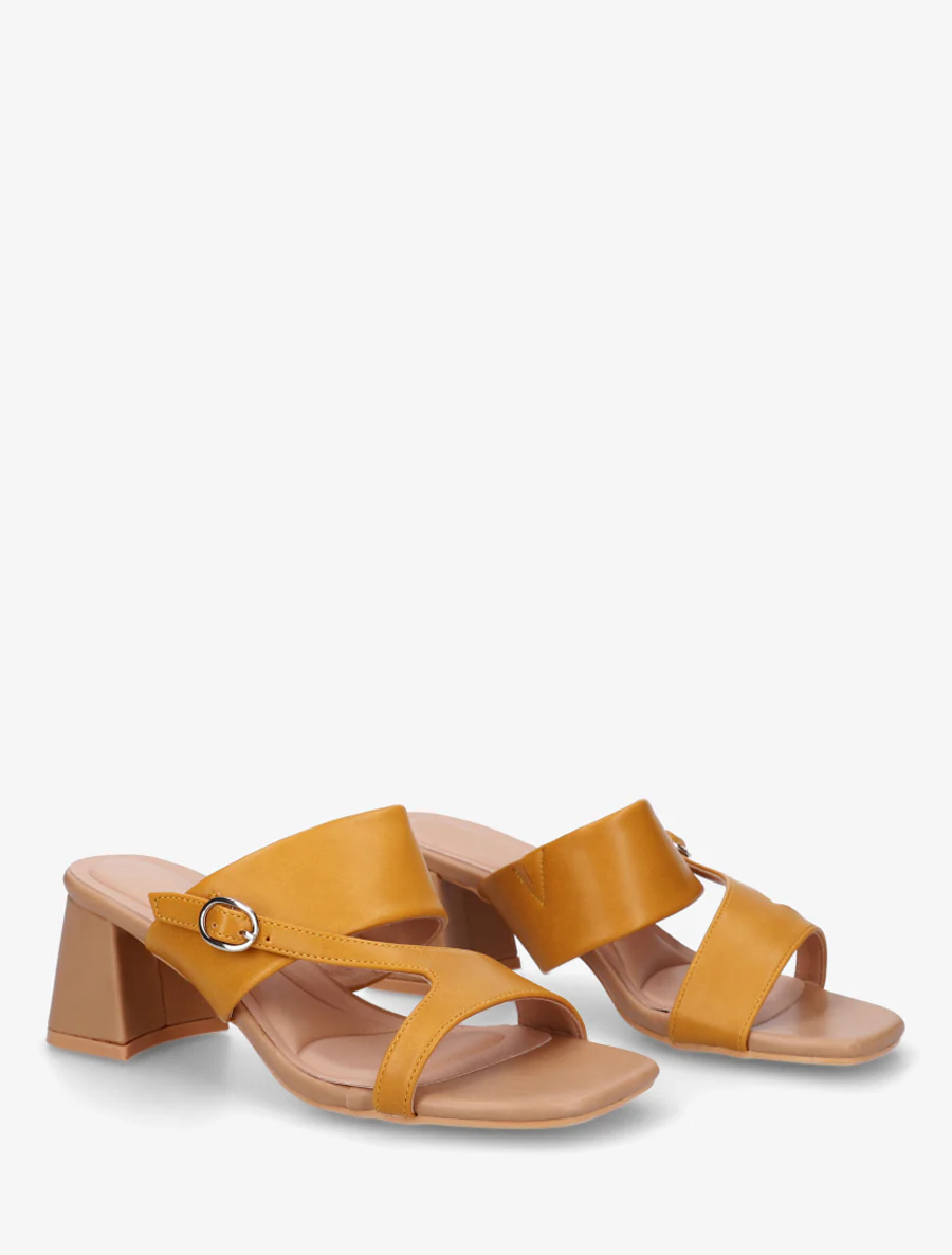 Sandales unies à bride asymétrique - Beige - Image 4