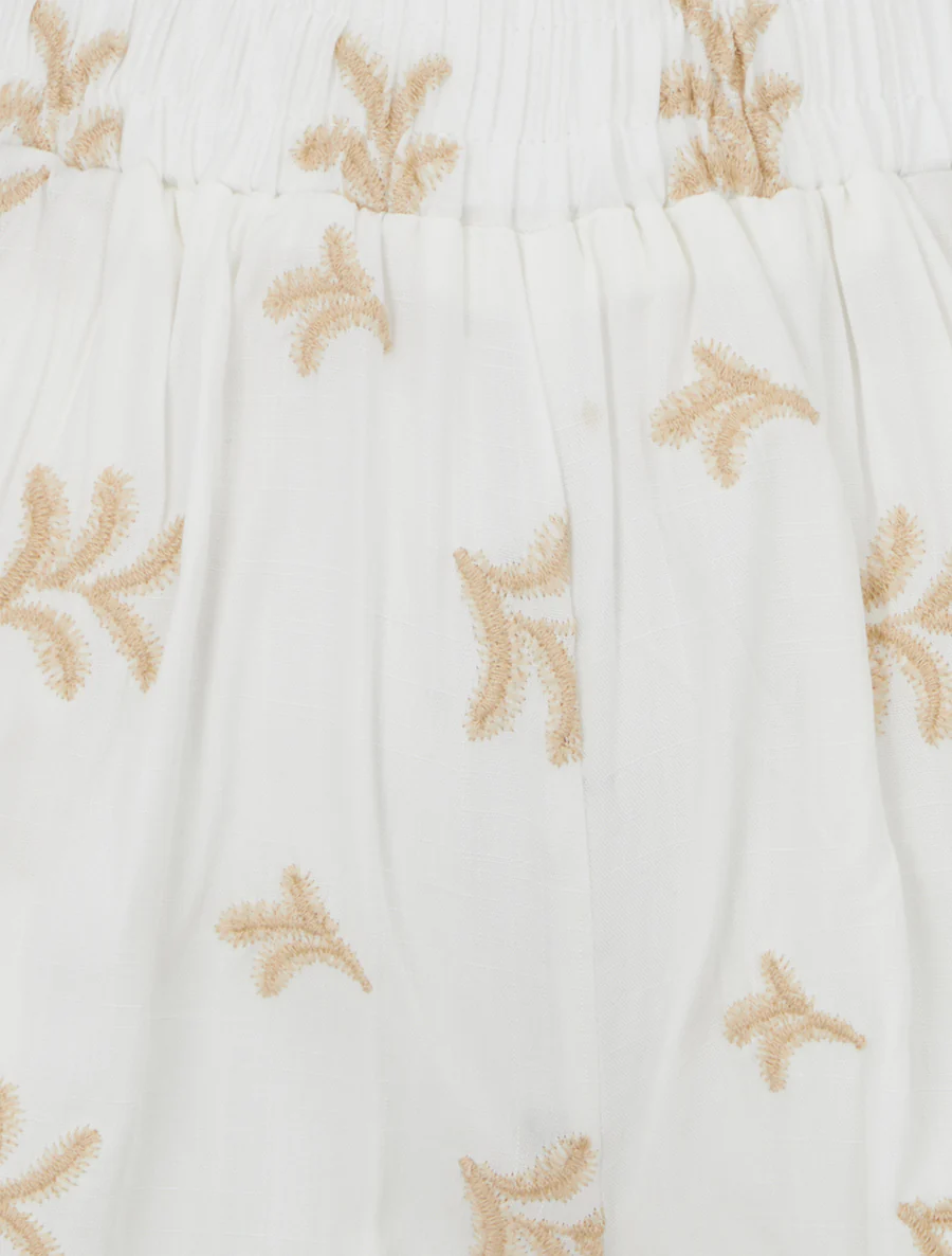 Short droit élastiqué à broderies fantaisies - Blanc - Image 3