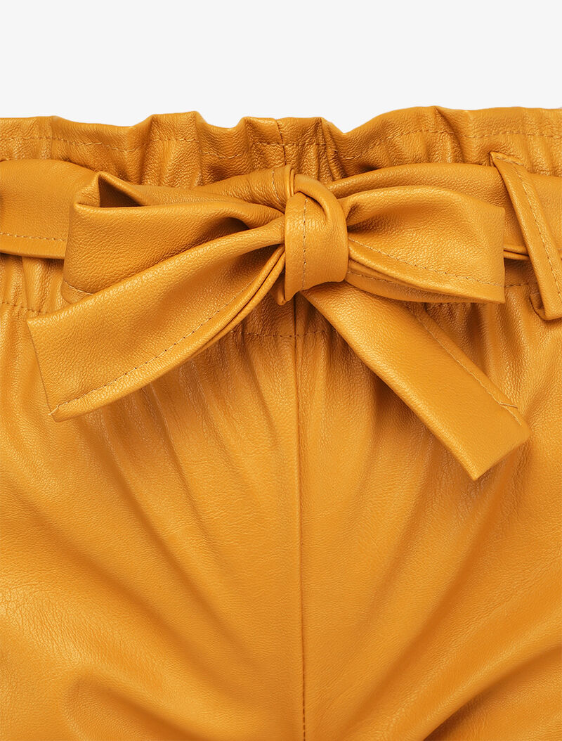 Short paper bag en simili et bords en dentelle - Moutarde - Image 3