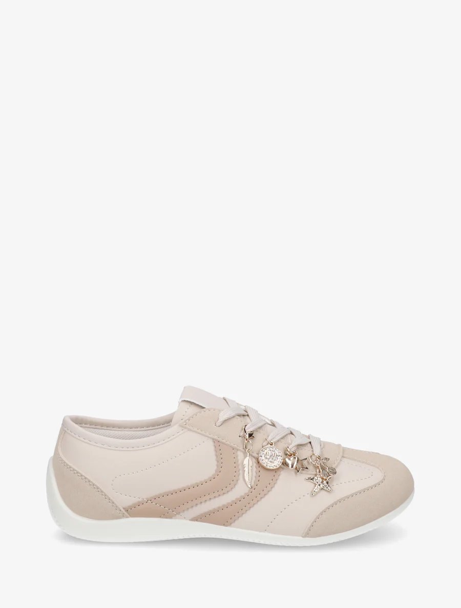 Sneakers à empiècement bijoux dépareillés - Beige