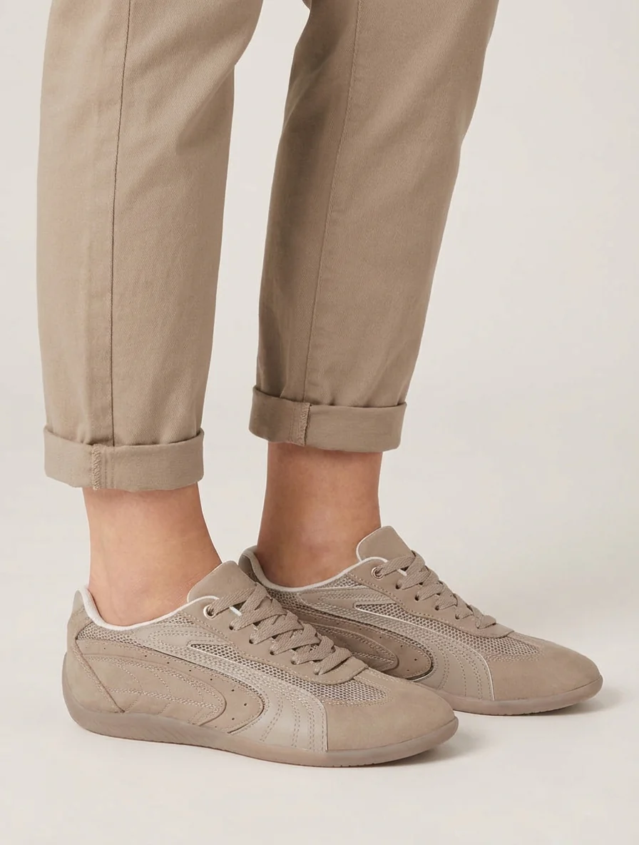 Sneakers à empiècement effet nubuck et mesh - Taupe - Image 5