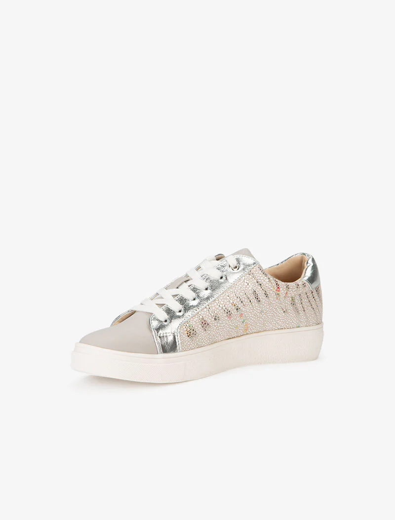 Sneakers à zébrures brillantes et gomme - argent - Image 3