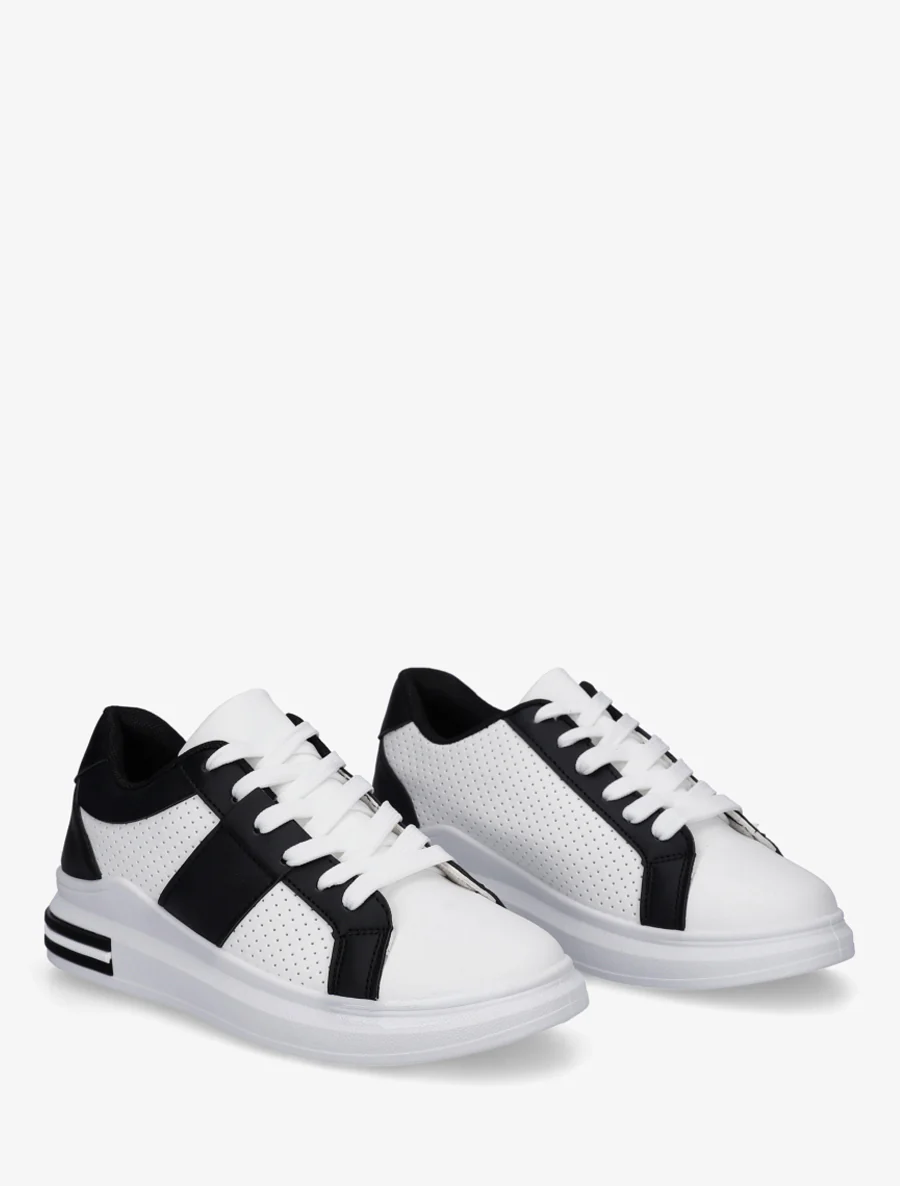 Sneakers perforées en simili - Noir - Image 4