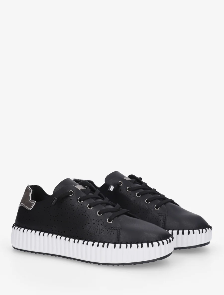 Sneakers souples à motifs ajourés - Noir - Image 4