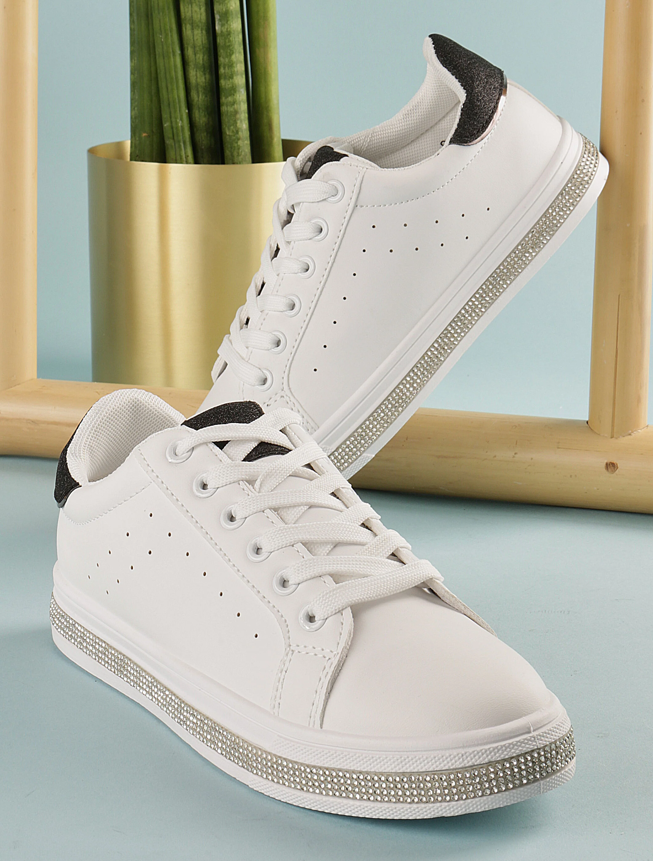 Sneakers strassées et à paillettes - noir - Image 5