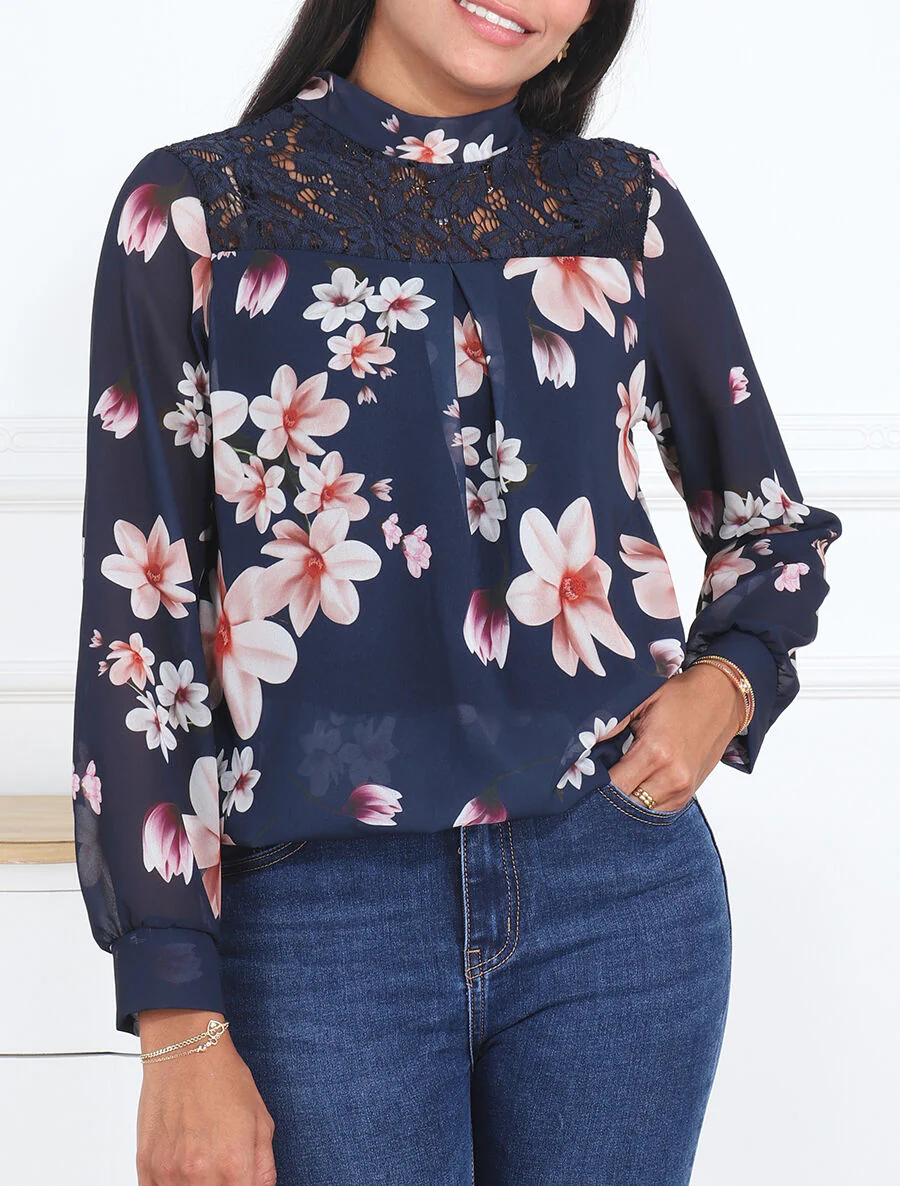 Top fleuri en dentelle - Marine - Image 4