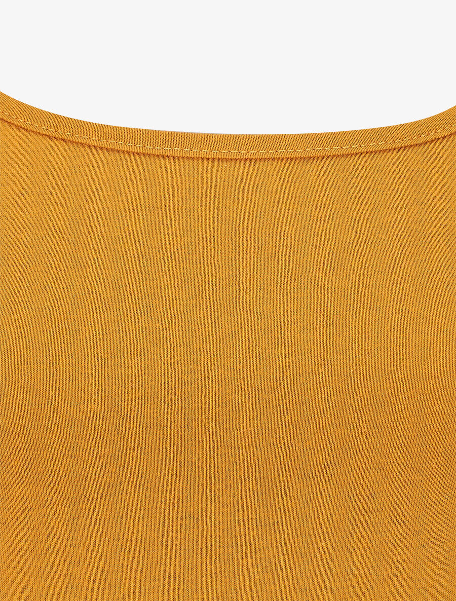 Top uni coupe droite - Jaune moutarde - Image 3